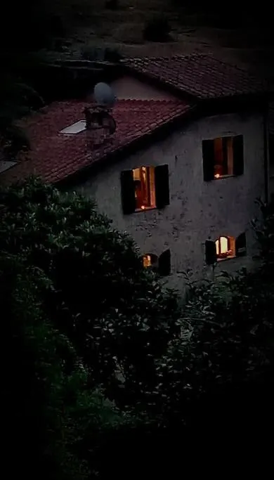 Olive Mill In The Heart Of Camaiore 0*,  Italia